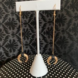 🌟 Gold & Black Horn Earrings 🌟